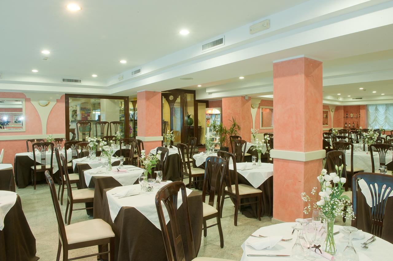 Hotel Borgo Marina โรดิการ์กานิโก ภายนอก รูปภาพ