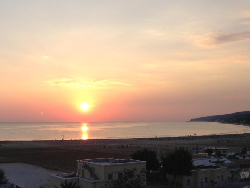 Hotel Borgo Marina โรดิการ์กานิโก ภายนอก รูปภาพ