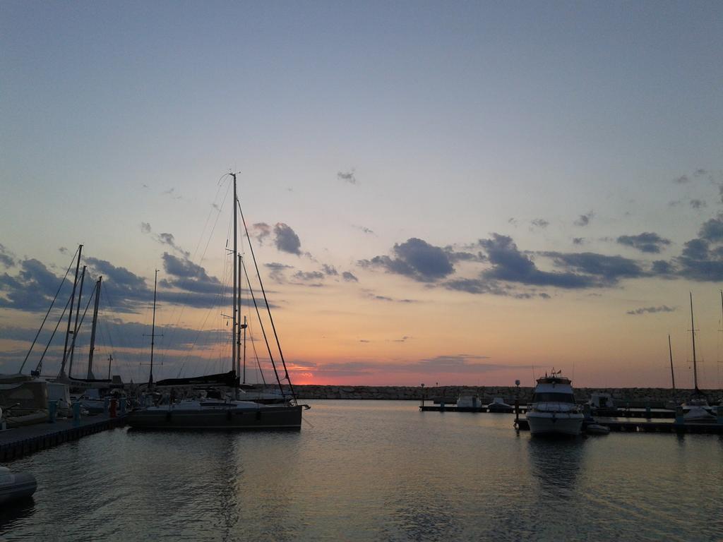 Hotel Borgo Marina โรดิการ์กานิโก ภายนอก รูปภาพ